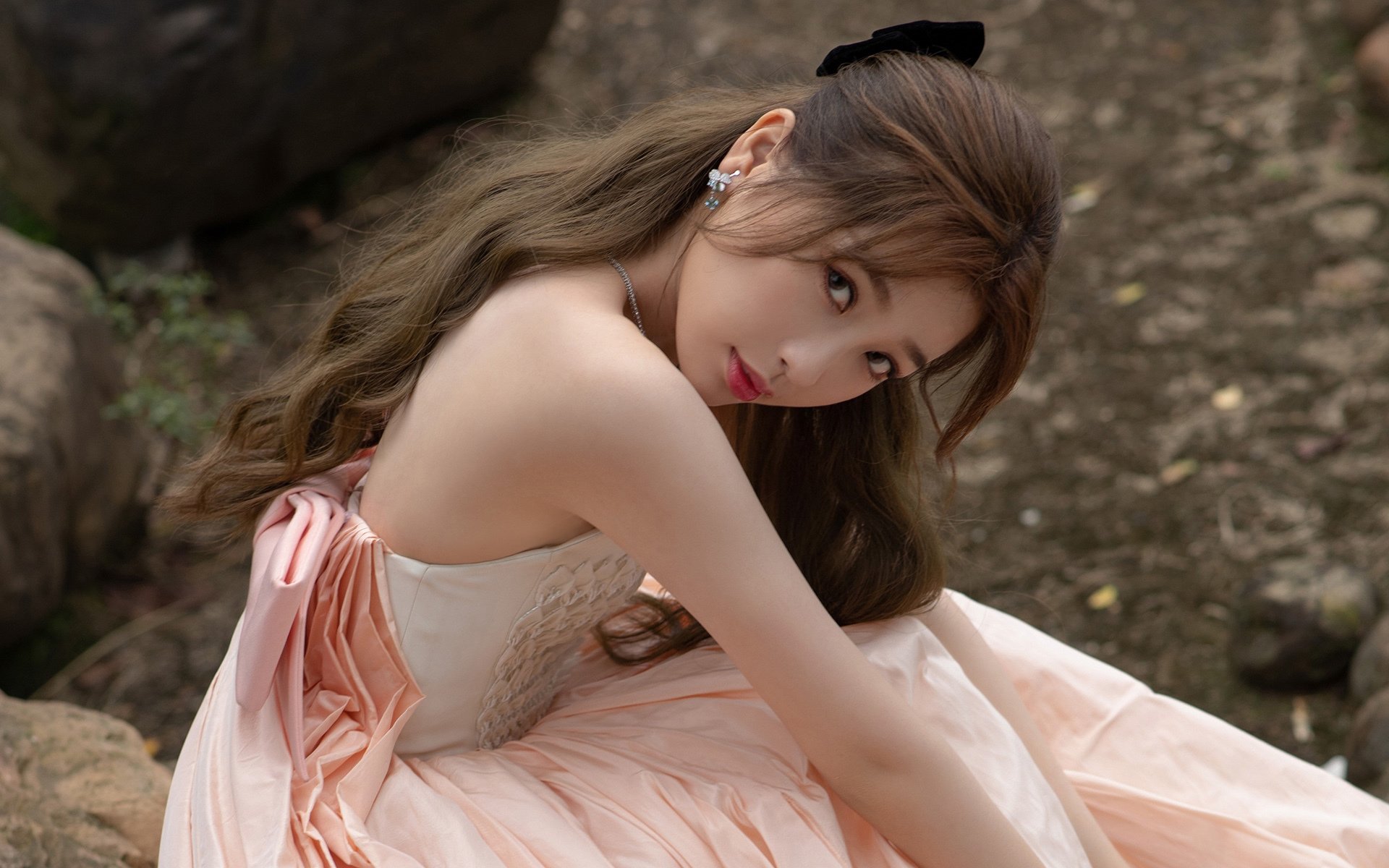 特色足球主题的文化节活动成为城市文化旅游的重要品牌，足球文化节标语